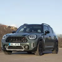 Mini Countryman SD All4: O přínosu naftového crossoveru pro mentální zdraví