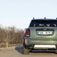 Mini Countryman SD All4: O přínosu naftového crossoveru pro mentální zdraví