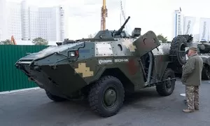 BRDM: Ani auto ani loď