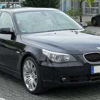 Klišé v automobilových recenzích