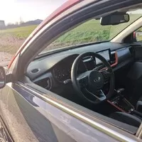 Kia Stonic 1.0 T-GDI MHEV: mírně hybridní, velmi zábavný