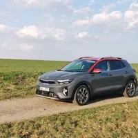 Kia Stonic 1.0 T-GDI MHEV: mírně hybridní, velmi zábavný