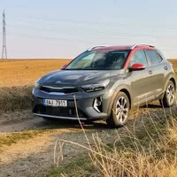 Kia Stonic 1.0 T-GDI MHEV: mírně hybridní, velmi zábavný