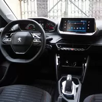 Peugeot 208 1.2 PureTech: Základ postačí