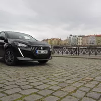 Peugeot 208 1.2 PureTech: Základ postačí