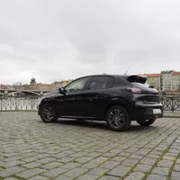 Peugeot 208 1.2 PureTech: Základ postačí