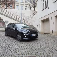 Peugeot 208 1.2 PureTech: Základ postačí