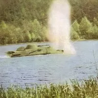 BRDM: Ani auto ani loď