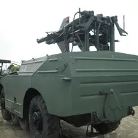 BRDM: Ani auto ani loď