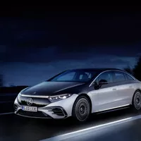 Autíčkářův týden: Smutek v Japonsku, povedený e-Skyactiv X a útok elektromobilů