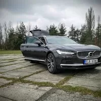 Volvo V90 T6 Recharge: Když se vám nechce nic řešit