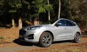 Recenze & testy: Ford Kuga 1,5 EcoBoost ST-Line X: Bez zbytečných komplikací