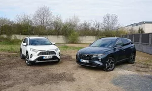 Recenze & testy: Hyundai Tucson HEV vs. Toyota RAV4 Hybrid: Hybridní souboj střední váhy