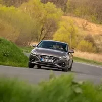 Hyundai i30 Fastback 1,5 T-GDI: Když vyhraje rozum
