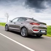 Hyundai i30 Fastback 1,5 T-GDI: Když vyhraje rozum