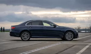 Recenze & testy: Mercedes - Benz E 300 de 4Matic: Rammstein