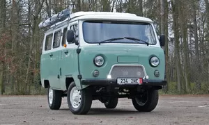UAZ 2206: Léto na Bajkale