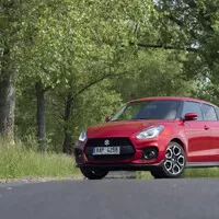 Suzuki Swift Sport Hybrid: Těší mě, pane Kompromisní