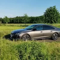 Peugeot 508 GT hybrid: Podruhé v šedivé