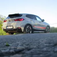 BMW X2 xDrive20i Edition M Mesh: Chycen v síti
