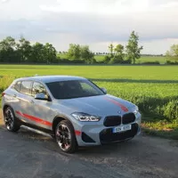 BMW X2 xDrive20i Edition M Mesh: Chycen v síti