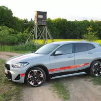 BMW X2 xDrive20i Edition M Mesh: Chycen v síti