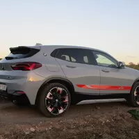 BMW X2 xDrive20i Edition M Mesh: Chycen v síti