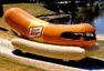 Je to párek? Je to auto? Je to Wienermobile!