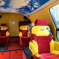 Je to párek? Je to auto? Je to Wienermobile!