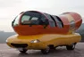 Je to párek? Je to auto? Je to Wienermobile!