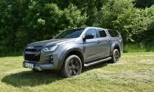 Isuzu D-max V-Cross: Náklaďák v rouše beránčím