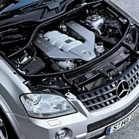 https://www.netcarshow.com/mercedes-benz/2006-ml_63_amg/