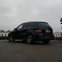 Mercedes W164 ML 63 AMG - Medvěd na steroidech