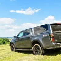 Isuzu D-max V-Cross: Náklaďák v rouše beránčím