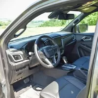 Isuzu D-max V-Cross: Náklaďák v rouše beránčím
