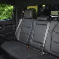 Isuzu D-max V-Cross: Náklaďák v rouše beránčím