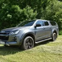 Isuzu D-max V-Cross: Náklaďák v rouše beránčím