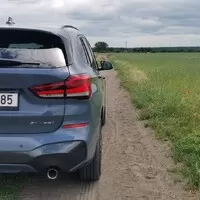 BMW X1 25i: Stačí k zábavě silný motor?