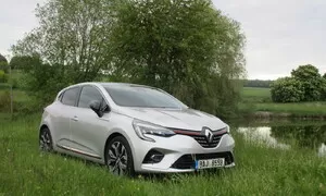 Renault Clio Tce 90: Opačný přístup