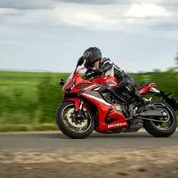 Honda CBR650R: Chladnokrevně efektivní