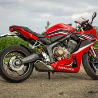Honda CBR650R: Chladnokrevně efektivní
