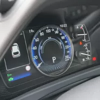 Lexus UX 250h Limited Edition: Hodně muziky za méně peněz