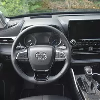 Toyota Highlander 2.5 Hybrid: Chlapec z Vysočiny