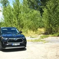 Toyota Highlander 2.5 Hybrid: Chlapec z Vysočiny