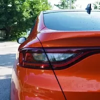 Renault Arkana R.S. Line TCe 140: V hlavní roli styl