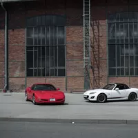 Když párátko potká paličku na maso - Miata a Corvette na okreskách