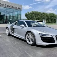 R8 - ... do nového roku