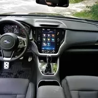 Subaru Outback Field ES: Král je mrtev, ať žije Outback