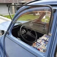 Řešení okýnka – vyklopení úplně (foto), částečně, zavřeno.