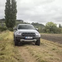 Proč je Ford Ranger Raptor petrolheadův sen...